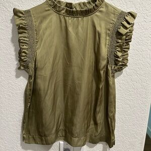 New with tags
Super cute 
Just too small for me